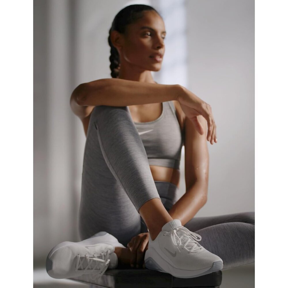 Nike Womens Bella 7 Training/Workout Shoes - Picture 2 of 7